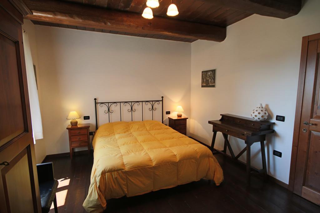 Agriturismo Valdifiori Sassoferrato Pokój zdjęcie