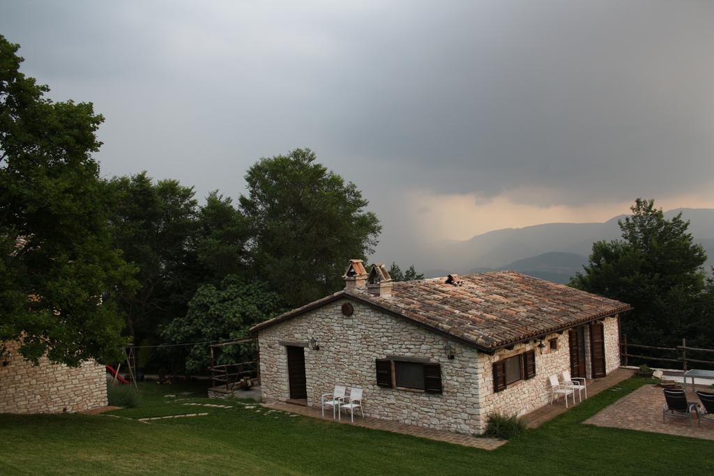 Agriturismo Valdifiori Sassoferrato Zewnętrze zdjęcie
